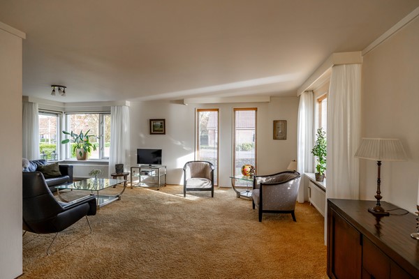 Van Akenweg 71-39.jpg